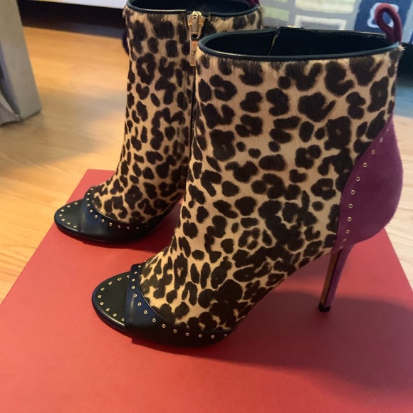 Salvatore Ferragamo Shoes - Salvatore Ferragamo Leopard Booties
